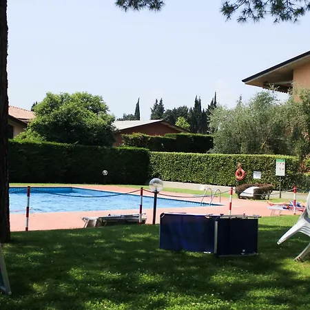 Studio With Pool And Terrace Close To The Center Apartment Bardolino